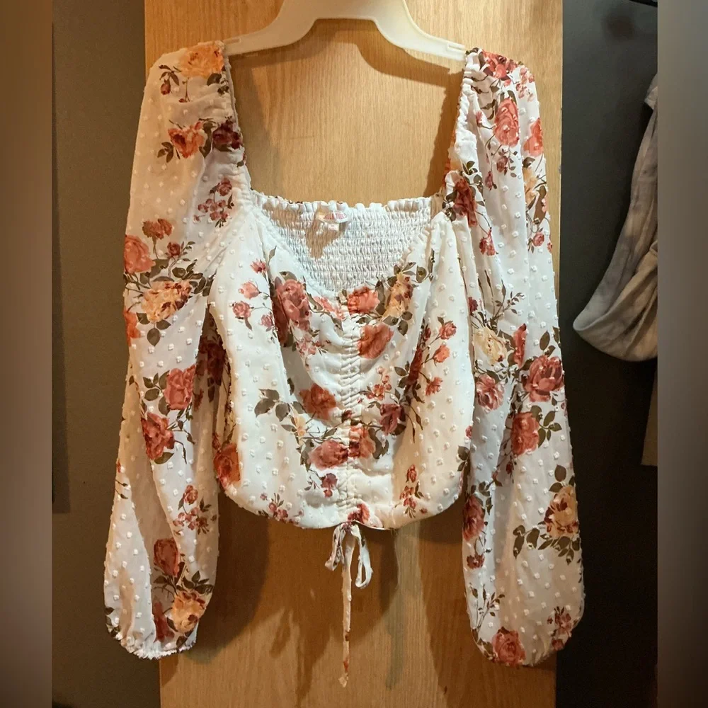 Stella Tweed Floral Blouse with Smocked Detail - Picture 2 of 4